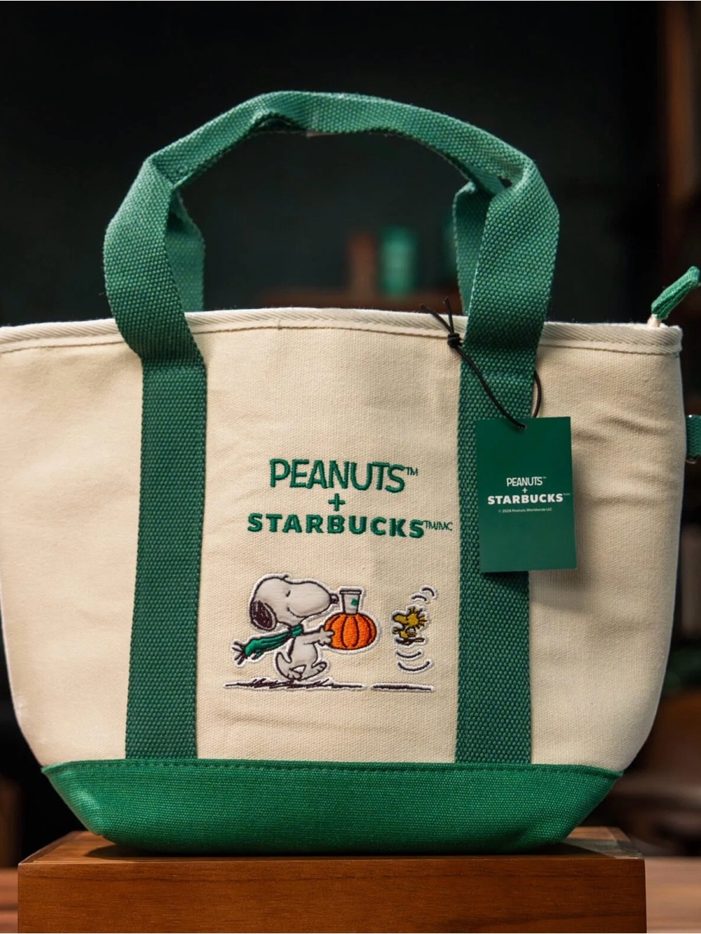 Starbucks x Peanuts Snoopy Tote Bag